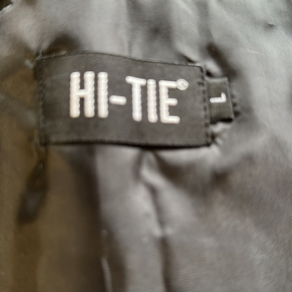 NWT Men’s vest set with tie, cuff links & handkerchief. - Picture 4 of 8